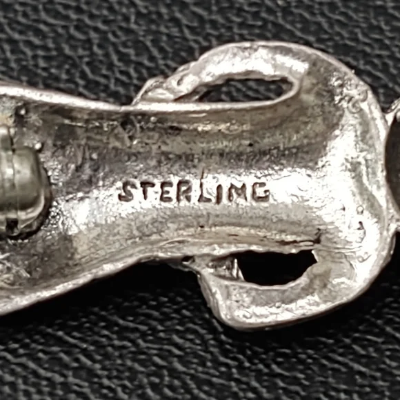 Vintage Sterling Silver & Turquoise Zuni Brooch/Pendant - Picture 3 of 4